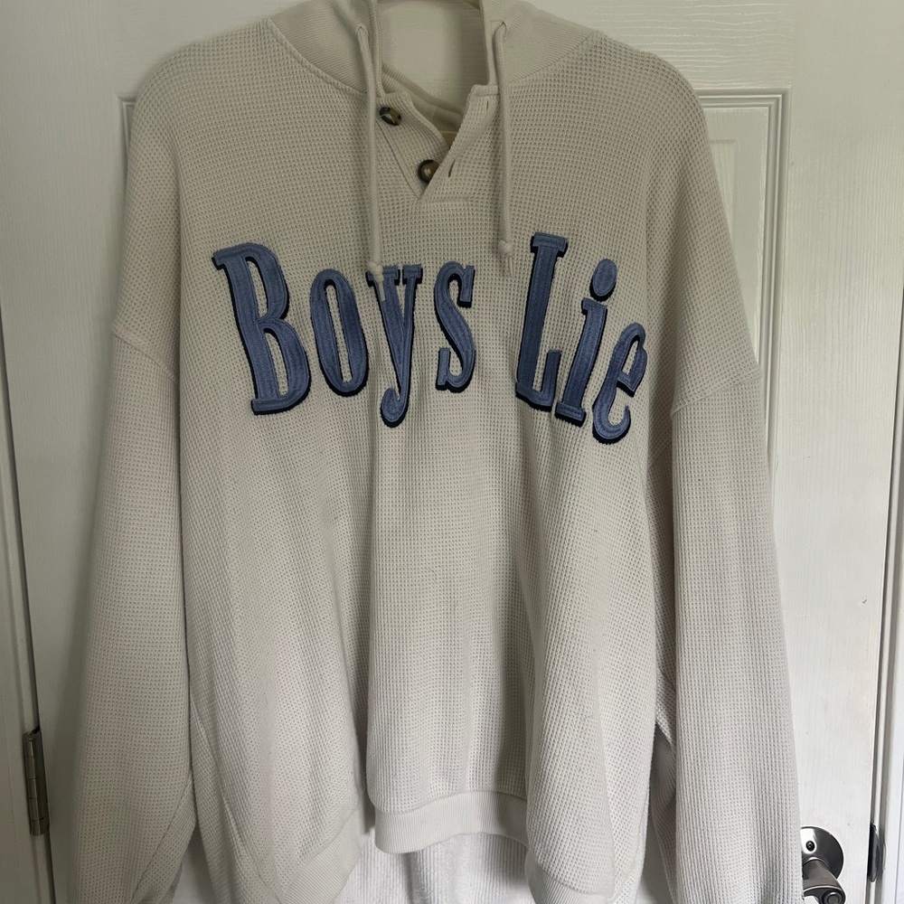 Boys Lie “smitten fair play” off-white crewneck